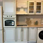Apartment Golden Luxury On The Sand, Chernomoretz, Bulgaria