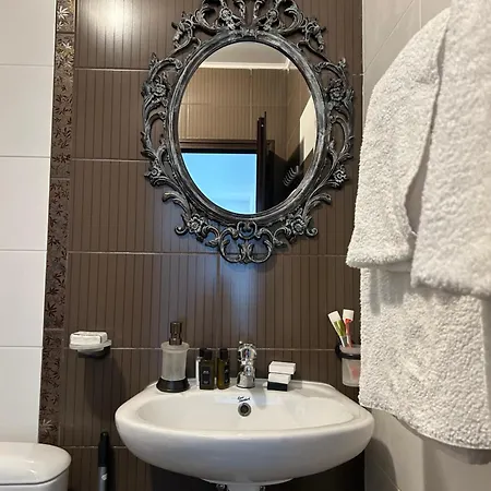Apartment Golden Luxury On The Sand, Chernomoretz, Bulgaria Chernomorets