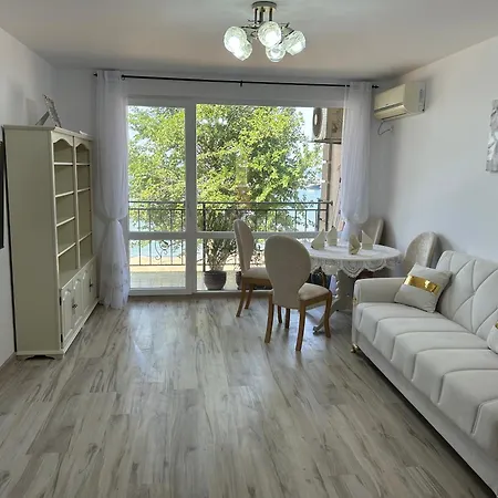 Golden Luxury On The Sand, Chernomoretz, Bulgaria Τσερνομόρετς